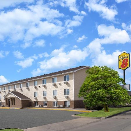 Отель Super 8 By Wyndham Clinton Экстерьер фото